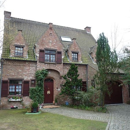 B&B 'T Nieuw Lijsternest Wezembeek-Oppem Exterior photo
